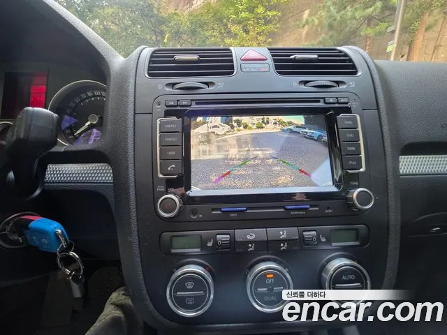 Volkswagen Golf Sportsvan 2008 thumb 2