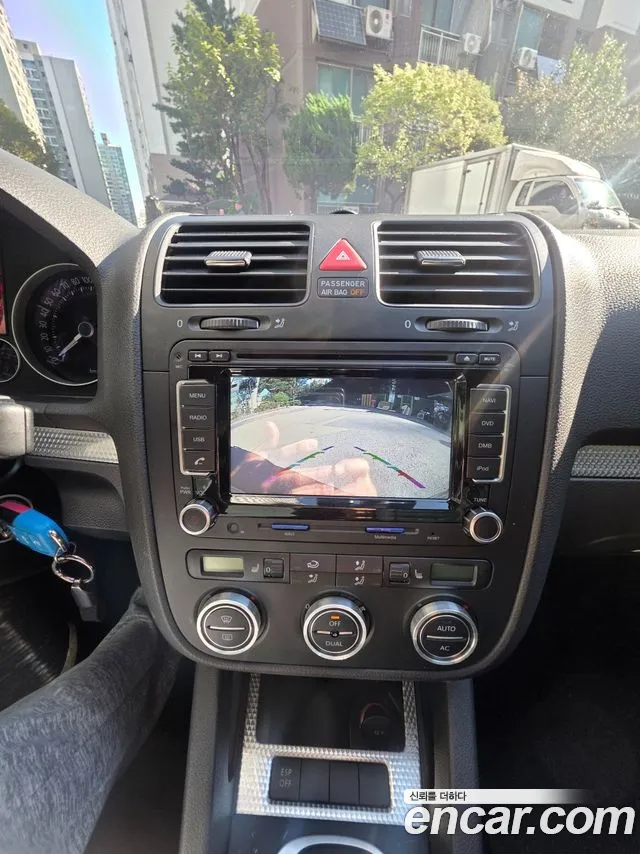 Volkswagen Golf Sportsvan 2008 thumb 3