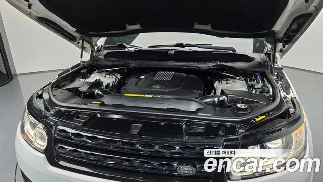 Land Rover Range Rover Sport 2016 thumb 5