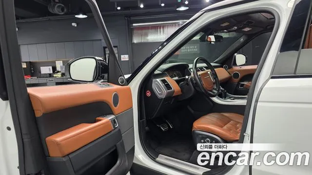 Land Rover Range Rover Sport 2016 thumb 9