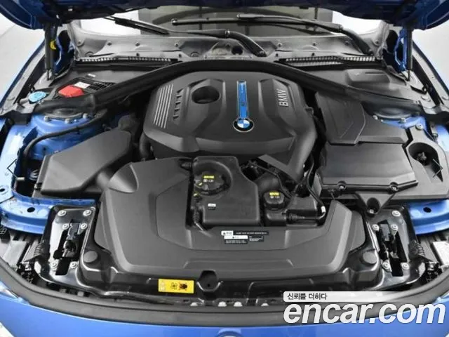 BMW 3-Series 2017 thumb 6