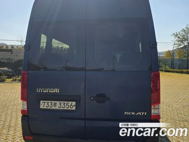 Hyundai Staria 2017 thumb 7