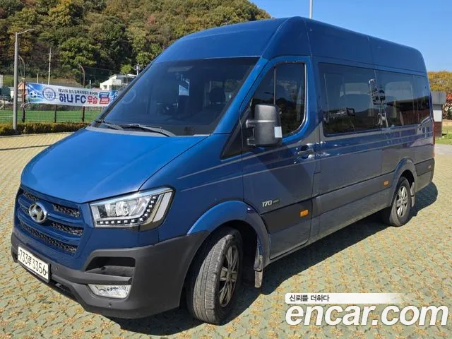 Hyundai Staria 2017 thumb 11