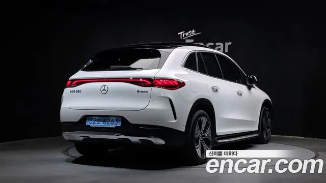 Mercedes-Benz EQE 2023 thumb 2