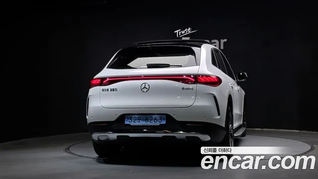 Mercedes-Benz EQE 2023 thumb 4