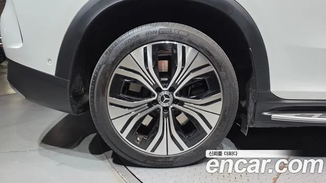 Mercedes-Benz EQE 2023 thumb 5
