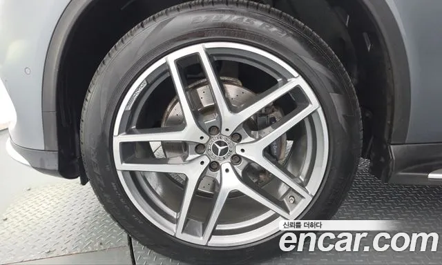 Mercedes-Benz GLE 2018 thumb 5