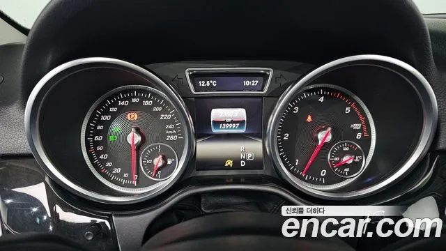 Mercedes-Benz GLE 2016 thumb 8