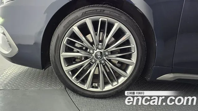 Hyundai Grandeur 2018 thumb 4