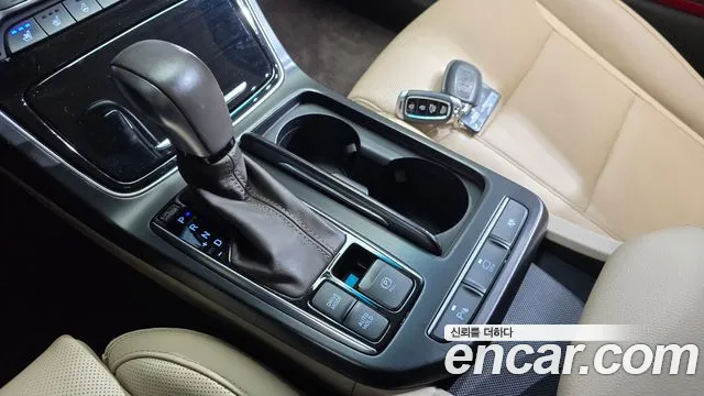 Hyundai Grandeur 2018 thumb 8
