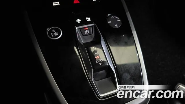 Audi Q4 e-tron 2022 thumb 8