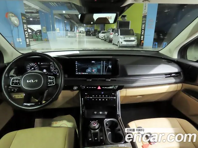 Kia Carnival 2022 thumb 5