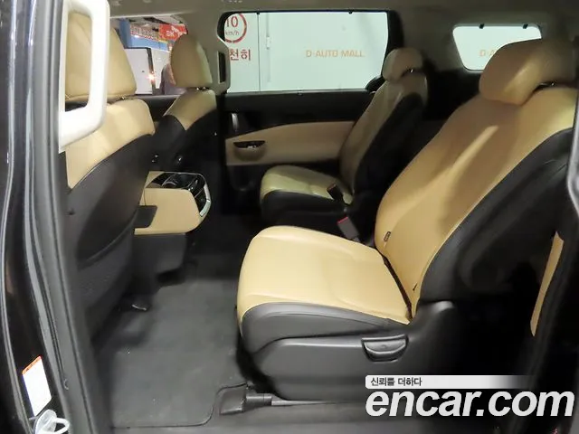 Kia Carnival 2022 thumb 7