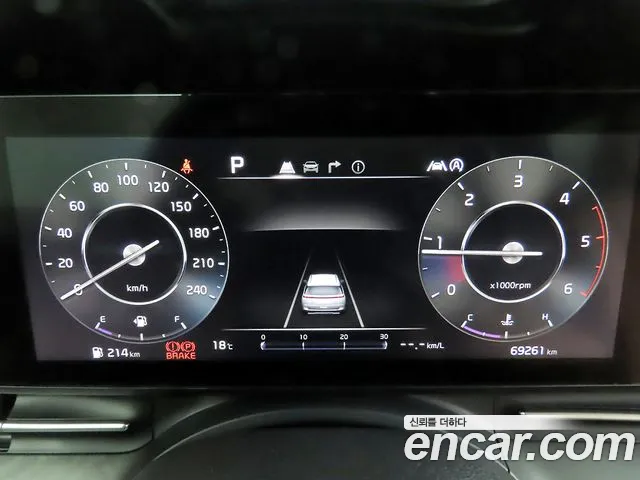 Kia Carnival 2022 thumb 10