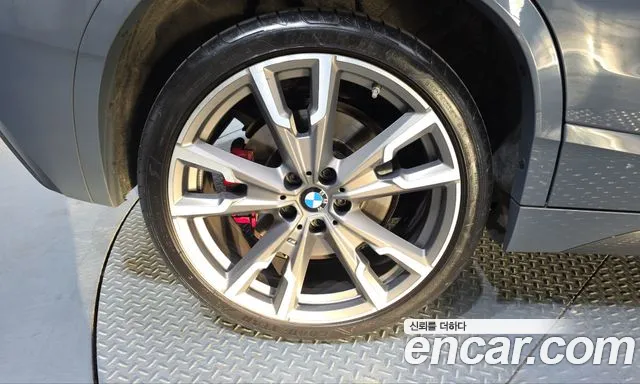 BMW X2 (F39) 2022 thumb 5