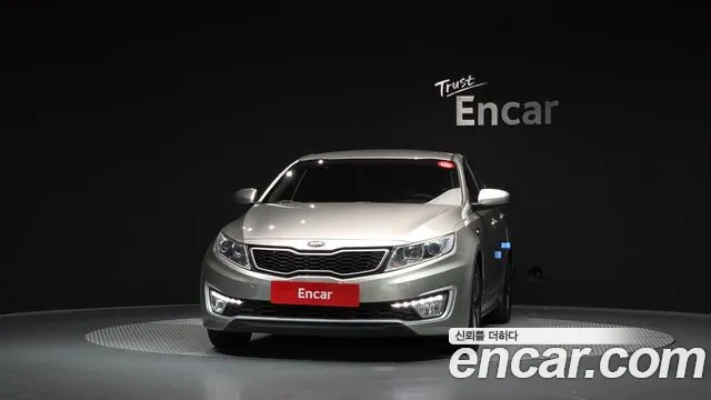 Kia K5 2012 thumb 3
