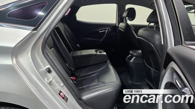 Hyundai Grandeur 2011 thumb 12