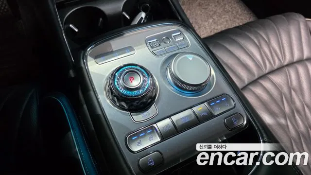 Genesis G90 2022 thumb 9