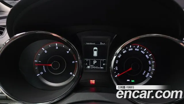 KG_Mobility_Ssangyong TIBOLI 2016 thumb 8