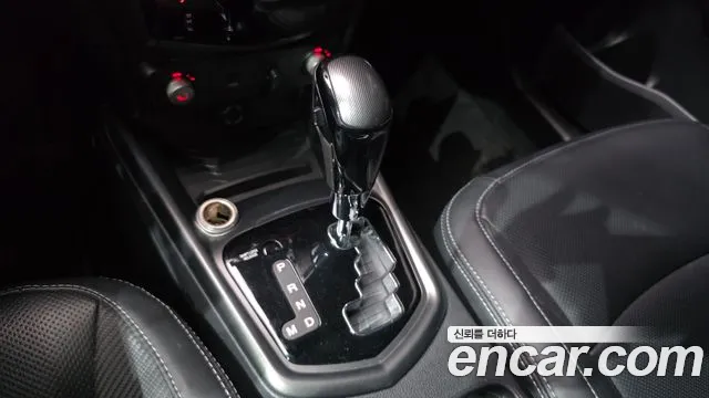 KG_Mobility_Ssangyong TIBOLI 2016 thumb 9