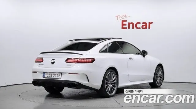 Mercedes-Benz E-Класс 2021 thumb 2