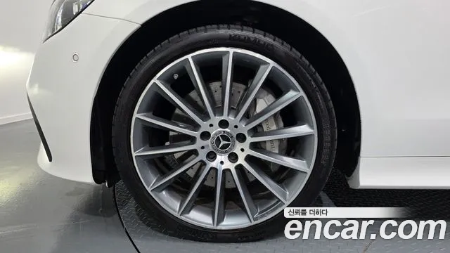 Mercedes-Benz E-Класс 2021 thumb 5