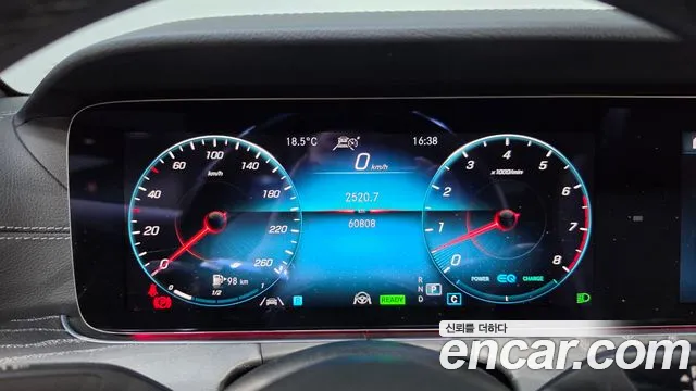 Mercedes-Benz E-Класс 2021 thumb 8