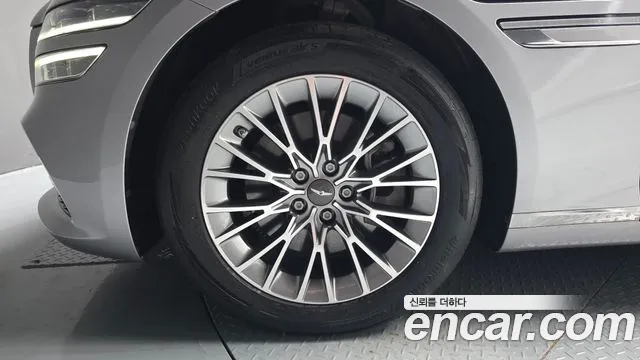 Genesis G80 2020 thumb 5