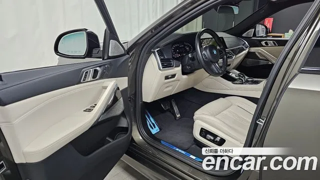 BMW X6 2021 thumb 10