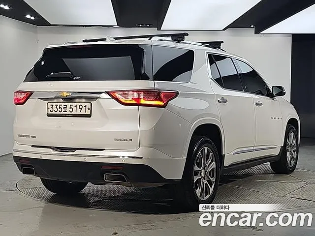 ChevroletGMDaewoo Traverse 2021 thumb 4