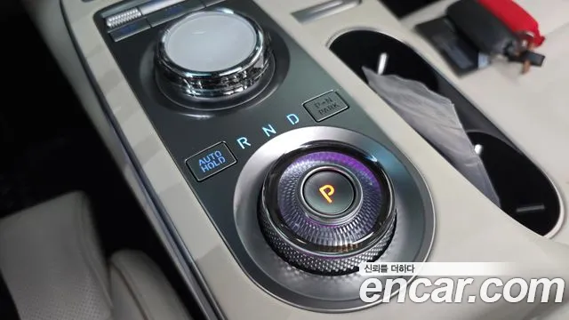 Genesis GV70 2022 thumb 9