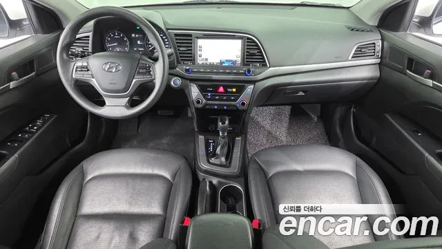 Hyundai Avante 2017 thumb 7