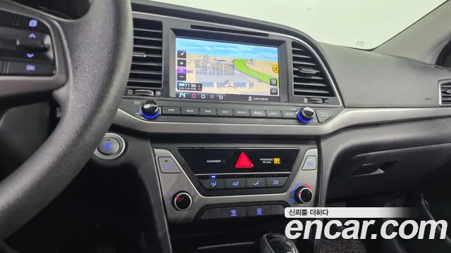 Hyundai Avante 2017 thumb 12