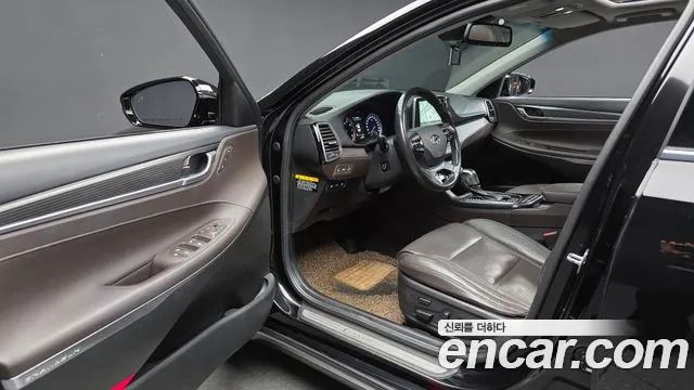 Hyundai Grandeur 2018 thumb 10