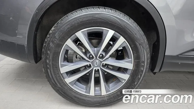 Renault-KoreaSamsung Koleos 2019 thumb 5