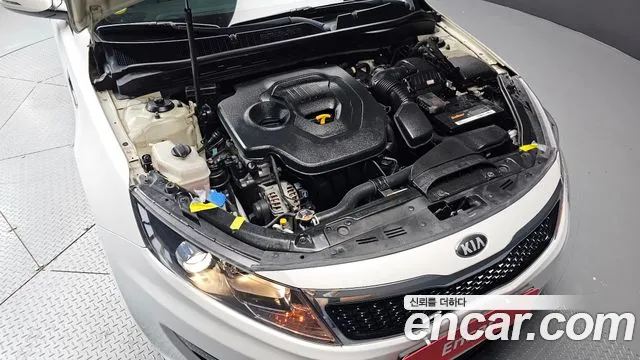 Kia K5 2012 thumb 6