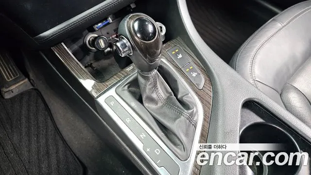 Kia K5 2012 thumb 9