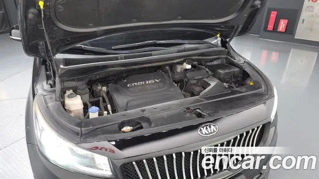 Kia Carnival 2014 thumb 6