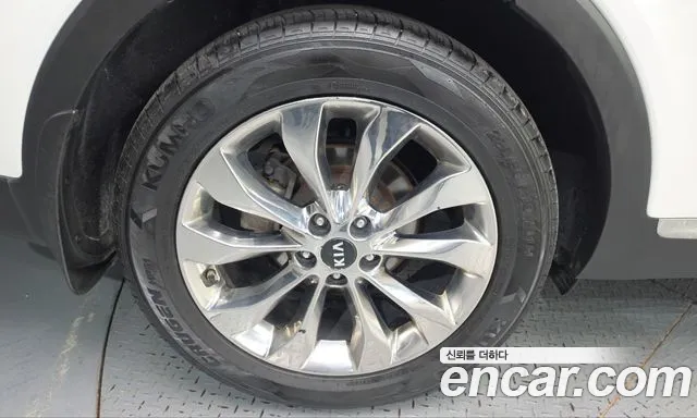 Kia Sorento 2018 thumb 4