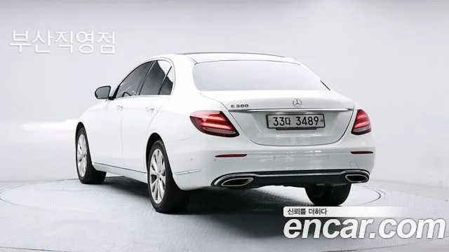 Mercedes-Benz E-Класс 2017 thumb 4