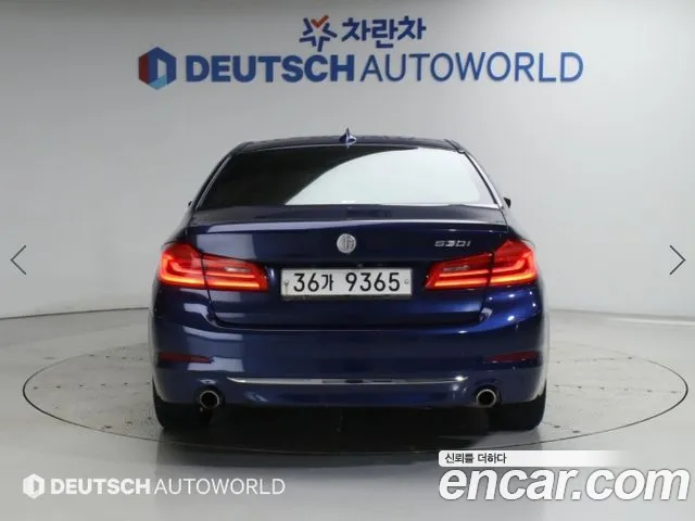 BMW 5-Series 2019 thumb 4