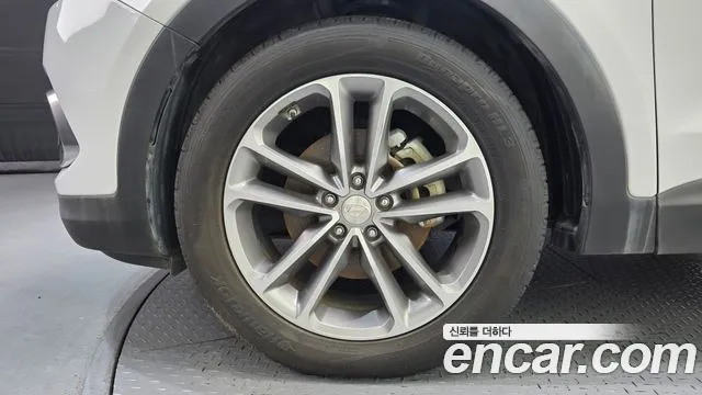 Hyundai Santa Fe 2015 thumb 5