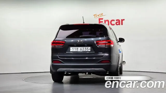 Kia Sorento 2015 thumb 4