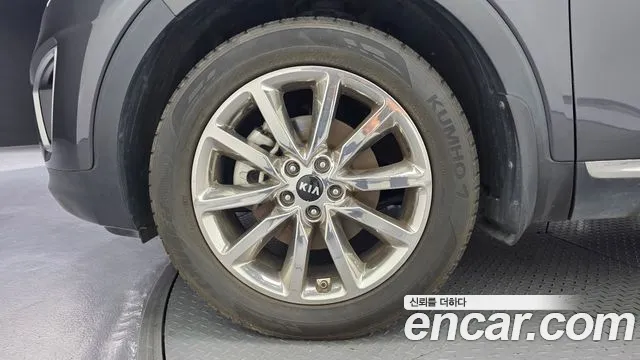 Kia Sorento 2015 thumb 5