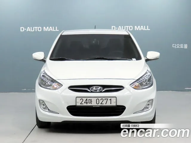 Hyundai Accent 2012 thumb 3