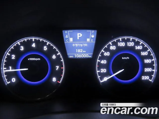 Hyundai Accent 2012 thumb 8