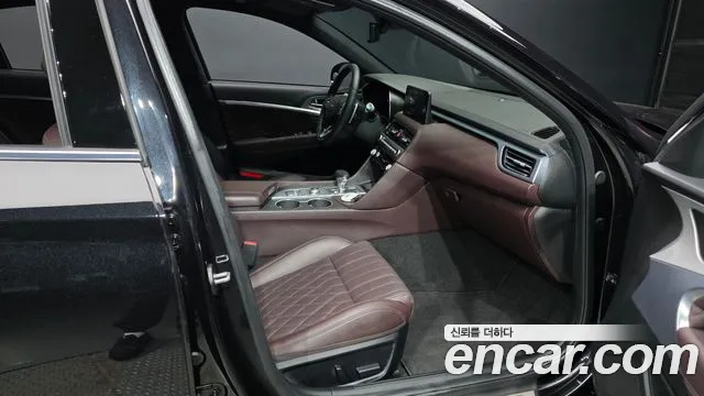 Genesis G70 2023 thumb 10