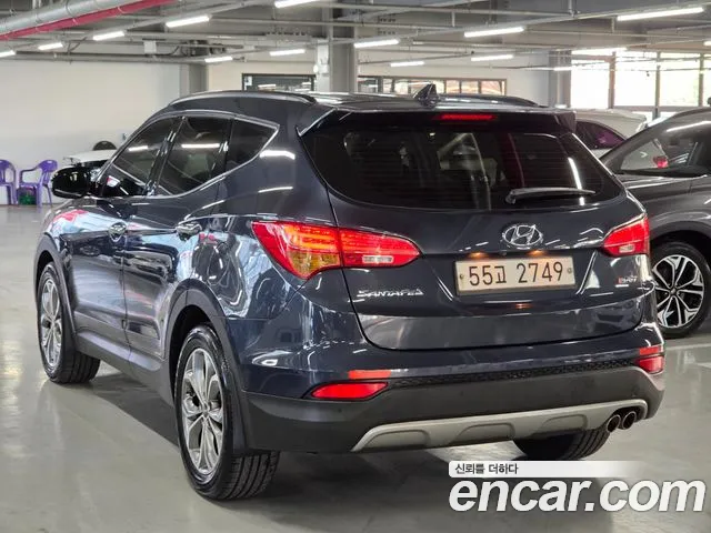 Hyundai Santa Fe 2014 thumb 6