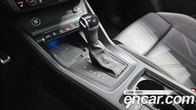 Audi Q3 2022 thumb 9