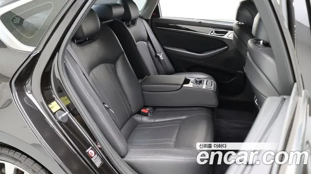 Genesis G80 2018 thumb 9